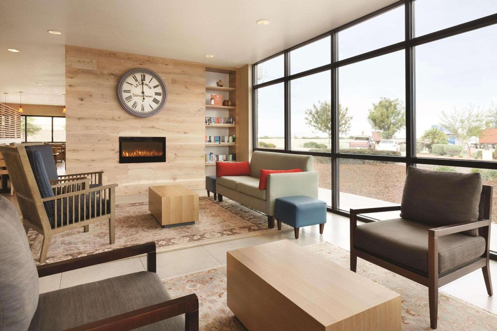 Davis Area By Ihg Hotel Dixon
